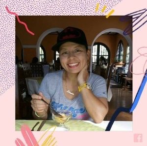 Meet your Posher, Claudia jimena